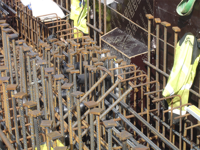 Use of T-headed rebar in congested area